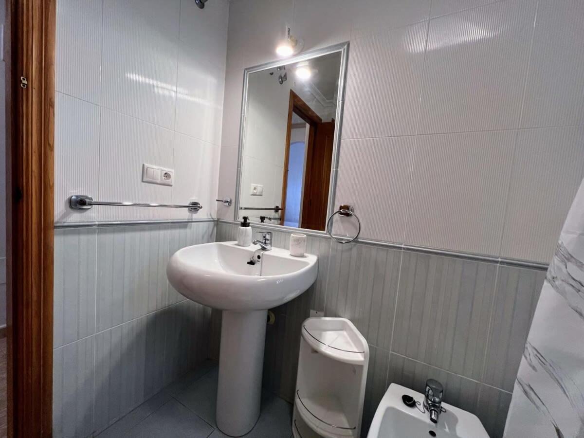 Welcoming Seafront Apartment Tv15 Torrevieja Ngoại thất bức ảnh