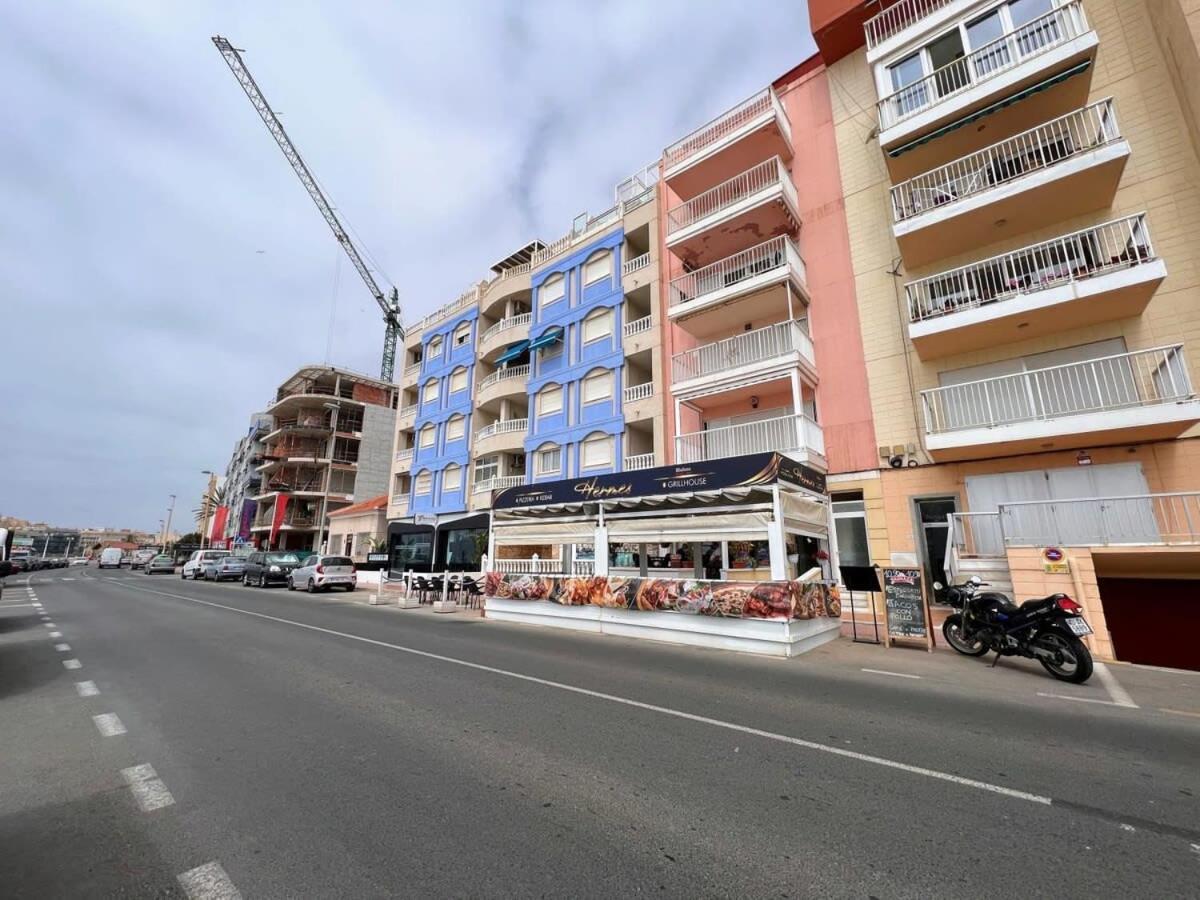 Welcoming Seafront Apartment Tv15 Torrevieja Ngoại thất bức ảnh